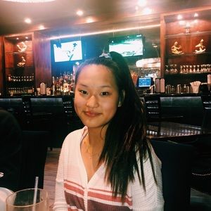 Meet your Posher, Noelle